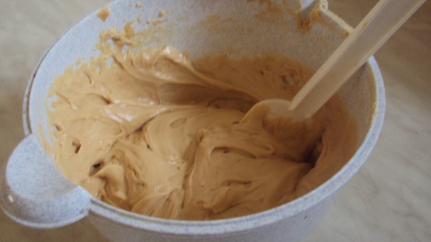 Arašidovo-karamelová torta (nepečená) /fotorecept/ - obrázok 7