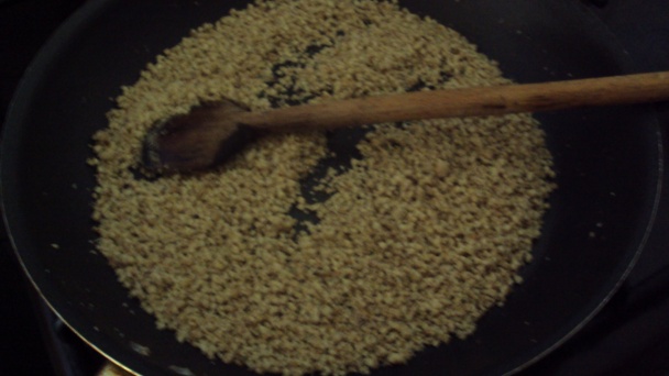 Dip z pečených paprík a orechov (fotorecept) - obrázok 3