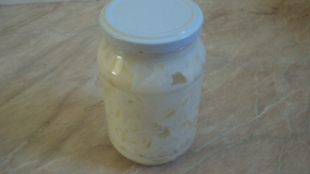 Papriky v smotane - šalát (fotorecept) - obrázok 8