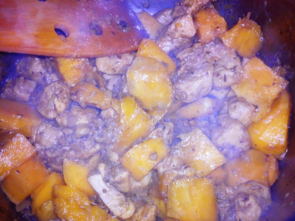 Kuracie karí s mangom - obrázok 2