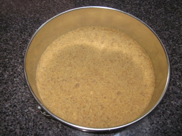 Čokoládovo-smotanová torta s jahodami - obrázok 1