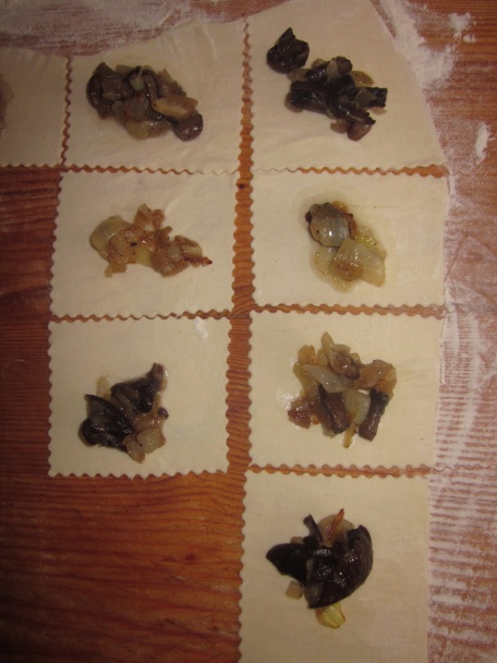 Slané šatôčky plnené hríbami - obrázok 1