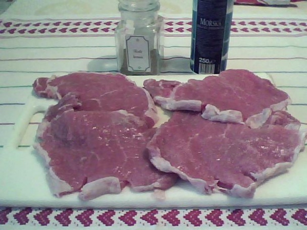 Bravčové kotlety s pikantnou omáčkou (fotorecept) - obrázok 1