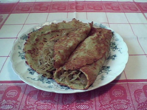 Placky s mäsovým tajomstvom v kapuste (fotorecept) - obrázok 2