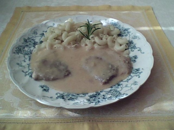 Bravčové v chrenovej omáčke (fotorecept) - obrázok 5