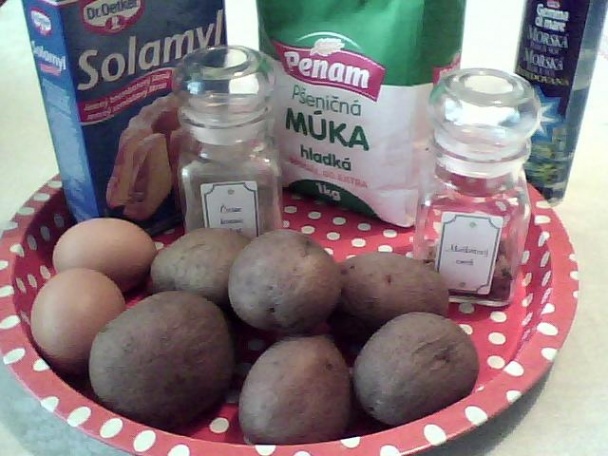 Zemiakové knedle plnené mäsom (fotorecept) - obrázok 1