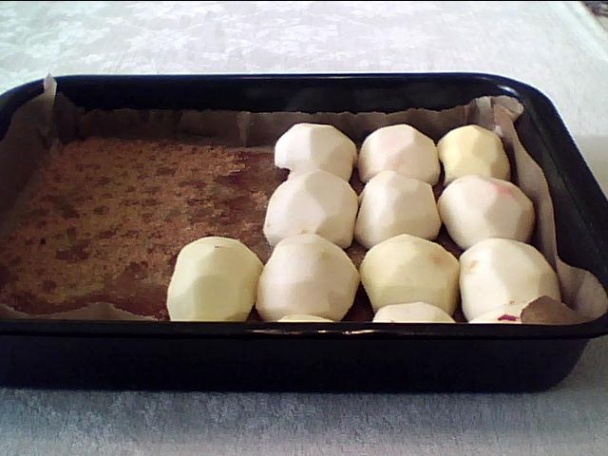 Jablkový koláč so šľahačkou - obrázok 1