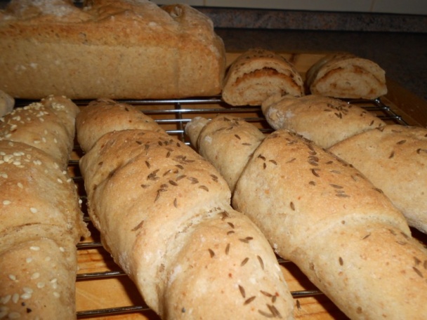 Rožky plnené škvarkovou, bryndzovou nátierkou či syrom... (fotorecept) - obrázok 5