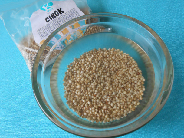 Kalerábové ragú s cirokom a hráškom (fotorecept) - obrázok 1