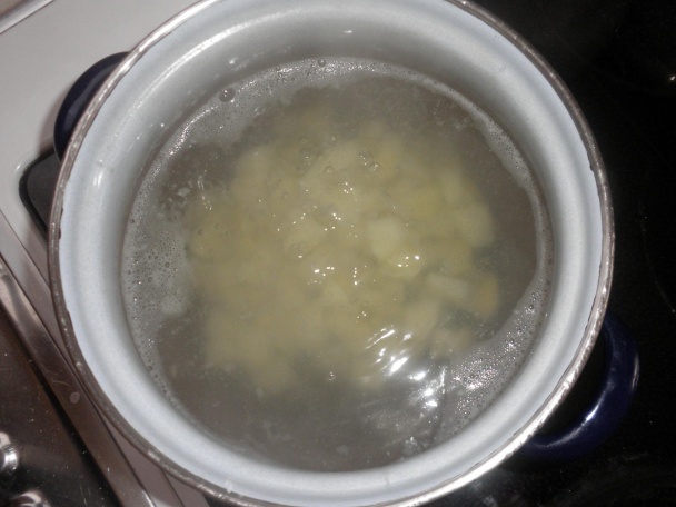 Mliečna mrvancová polievka - obrázok 1