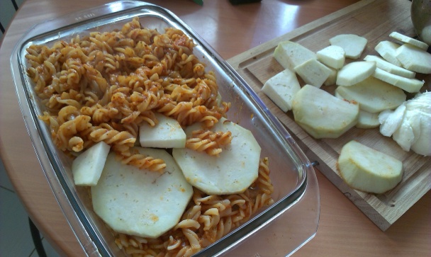 Zapekané basilico cestoviny s baklažánom - obrázok 3