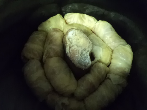 Sarma - holúbky z kyslej kapustovej hlavy (fotorecept) - obrázok 5