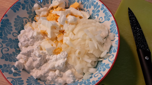 Vajíčková nátierka s cottage - obrázok 2