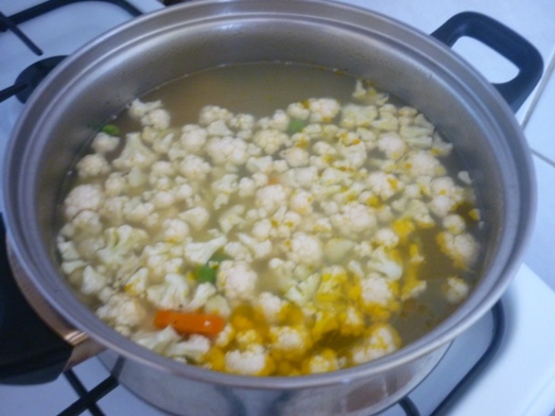 Karfiolová polievka - obrázok 3