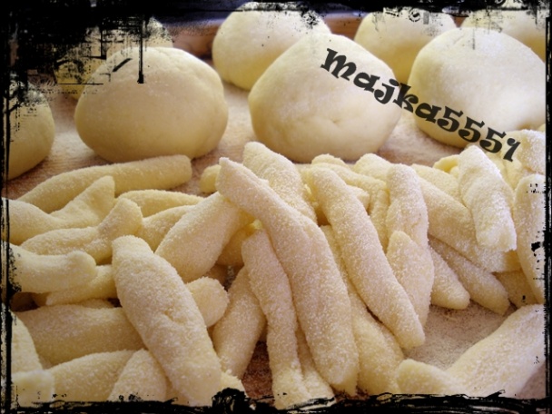 Slivkové gule , šúľance (fotorecept) - obrázok 8