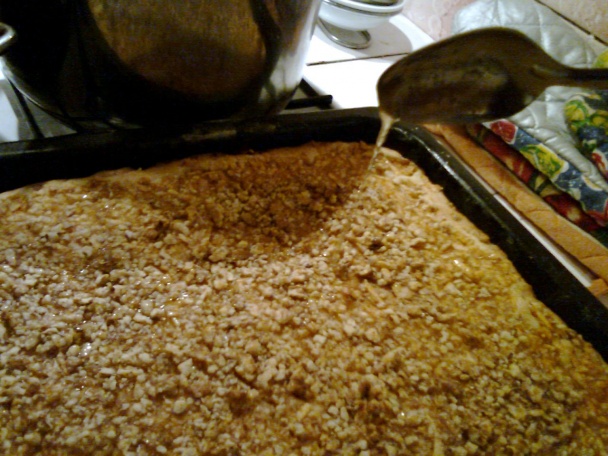 Jablkový koláč z hneteného cesta so snehom (fotorecept) - obrázok 7