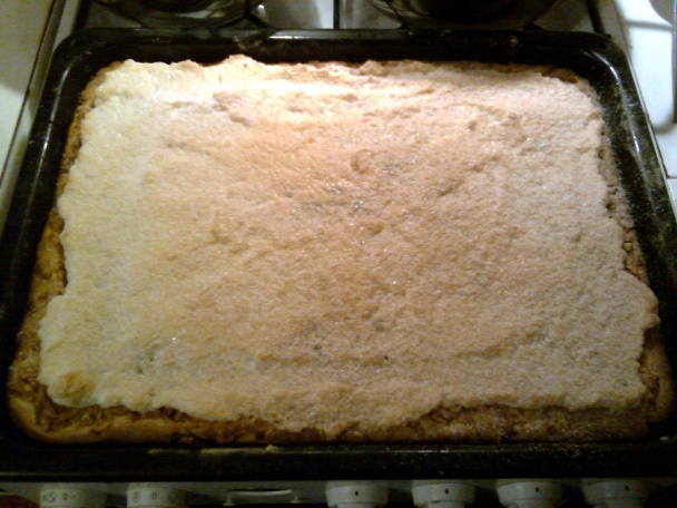 Jablkový koláč z hneteného cesta so snehom (fotorecept) - obrázok 8