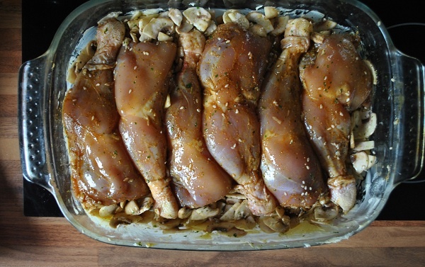 Pečené kuracie stehná - plnené / na smotane - obrázok 6