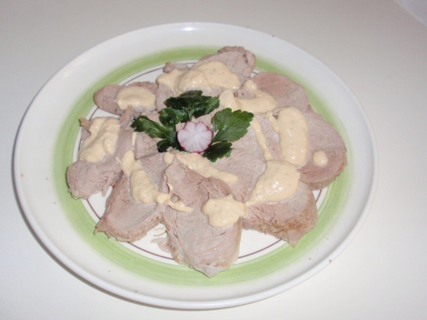 Teľací orech s tuniakovou omáčkou - obrázok 3