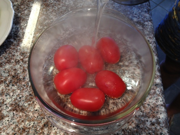 Bucatini s rajčinovou omáčkou a slaninkou - obrázok 5