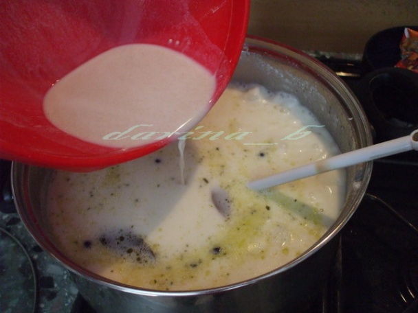 Zemiaková polievka so syrom - obrázok 3