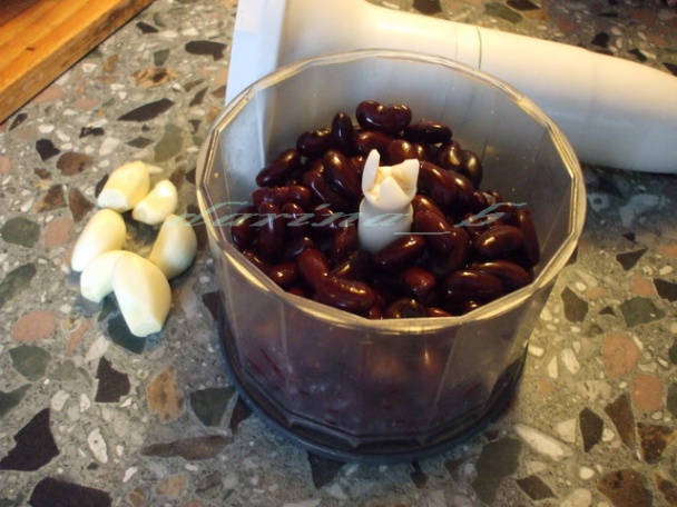 Nátierka z červenej fazule - obrázok 1