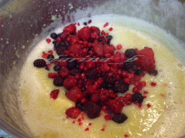 Cuketový džem s lesným ovocím - obrázok 4