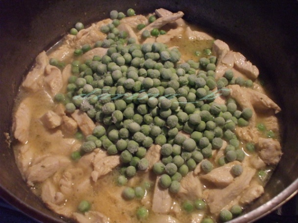 Cestovinový šalát s kuracím mäsom - obrázok 2