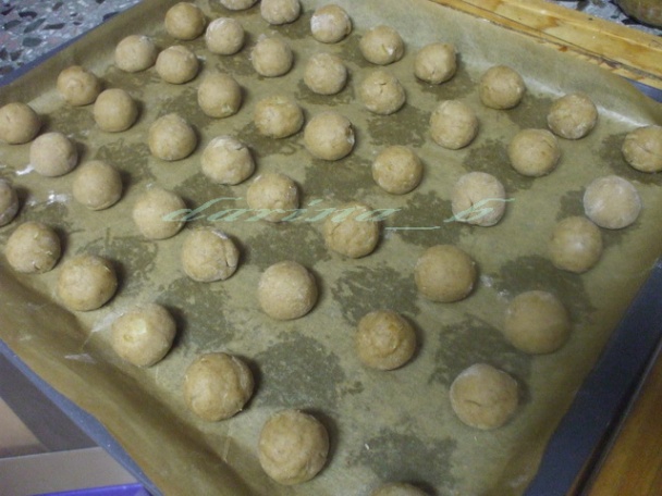 Perníkové guličky - obrázok 6