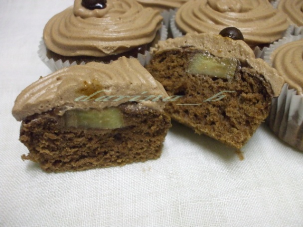 Banánovo - kakaové cupcakes - obrázok 8