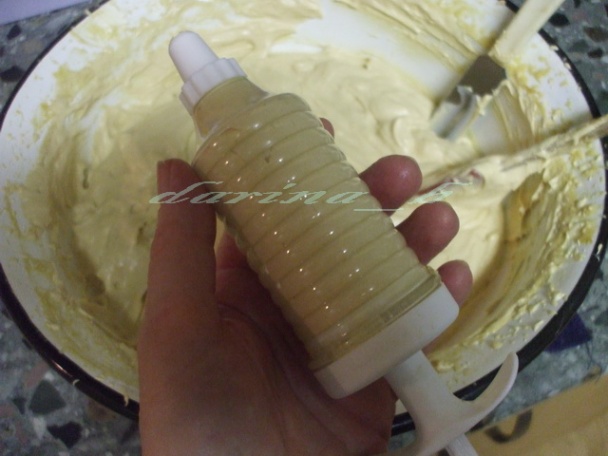 Karamelové cupcakes - obrázok 5