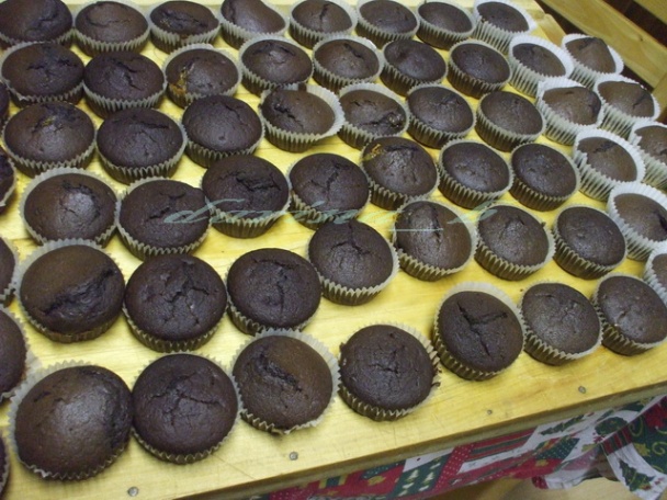 Karamelové cupcakes - obrázok 7