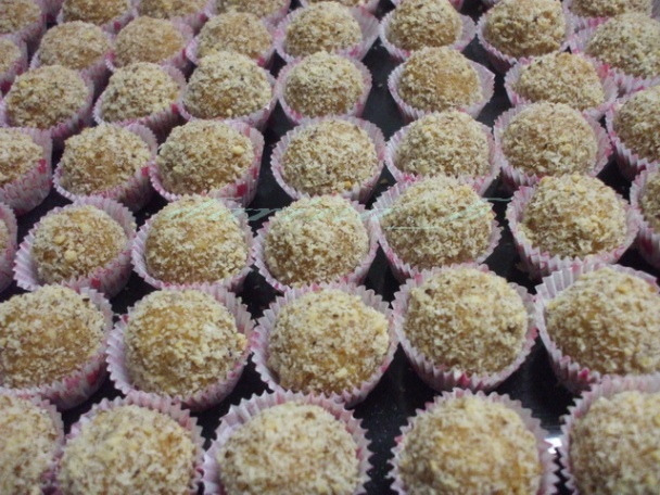 Guľky à la Snickers  - obrázok 6