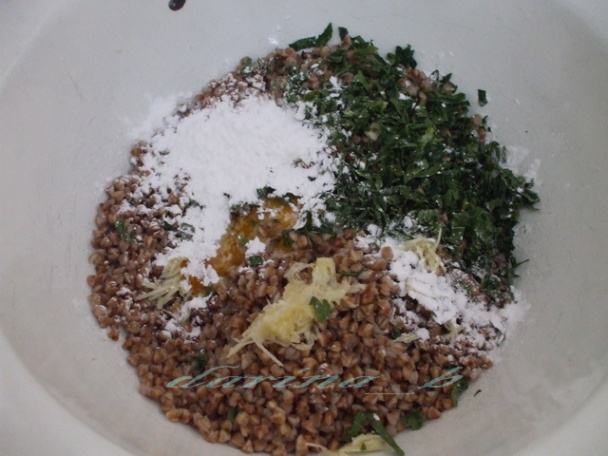 Pohánková sekaná s patizónovým prívarkom  - obrázok 2