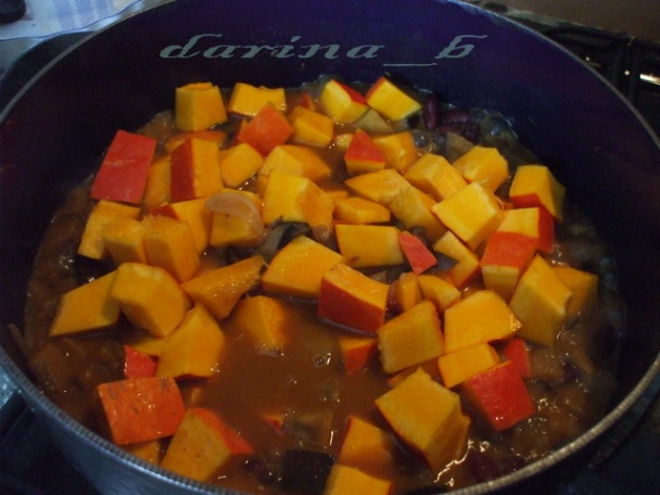 Hokkaidovo-hlivový guláš - obrázok 4