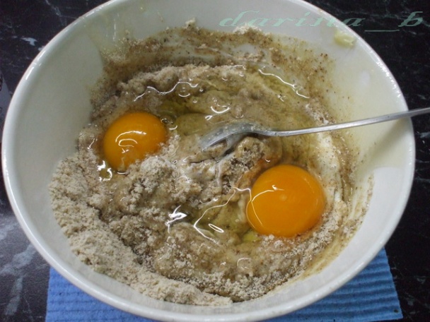 Hruškový koláč s mandľami  - obrázok 2