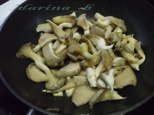 Brokolicovo-hlivové karí (fotorecept) - obrázok 3