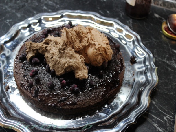 Kakaovo-orechová torta s mascarpone a ovocím (fotorecept) - obrázok 6