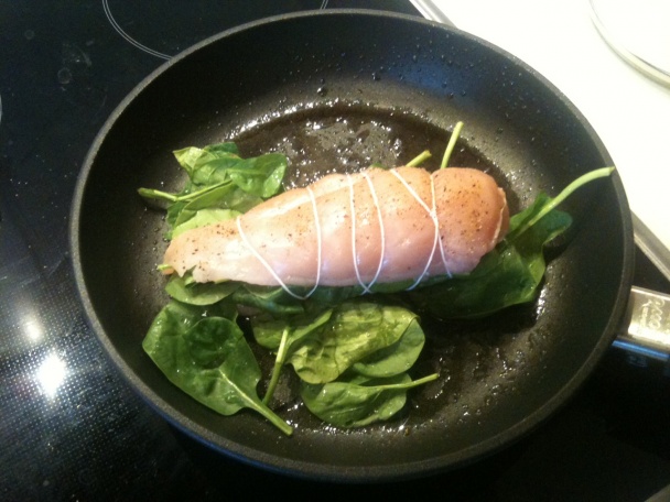 Kuracie prsia plnené špenátom a kozím syrom - obrázok 2