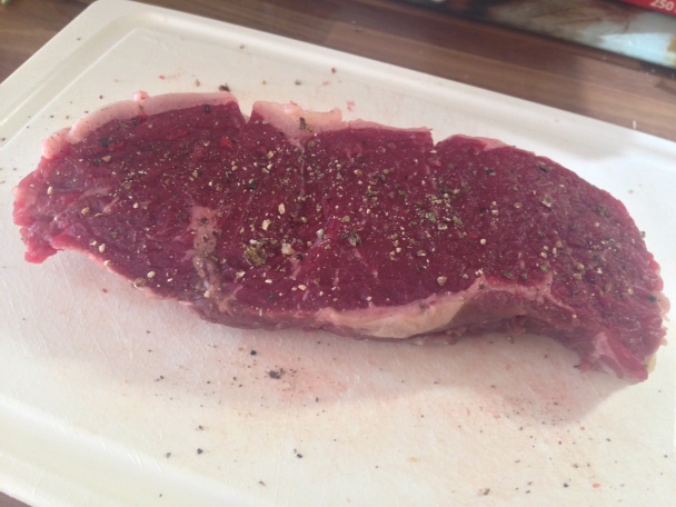 Steak z roštenky s omáčkou zo smrčkov a medvedieho cesnaku (fotorecept) - obrázok 2