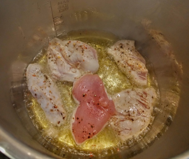 Kuracie na tymiane so zemiakmi v multifunkčnom hrnci (fotorecept) - obrázok 2