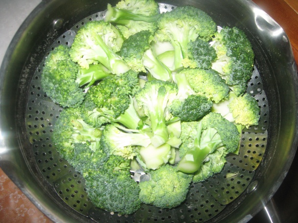 Brokolicová bábovka - obrázok 1