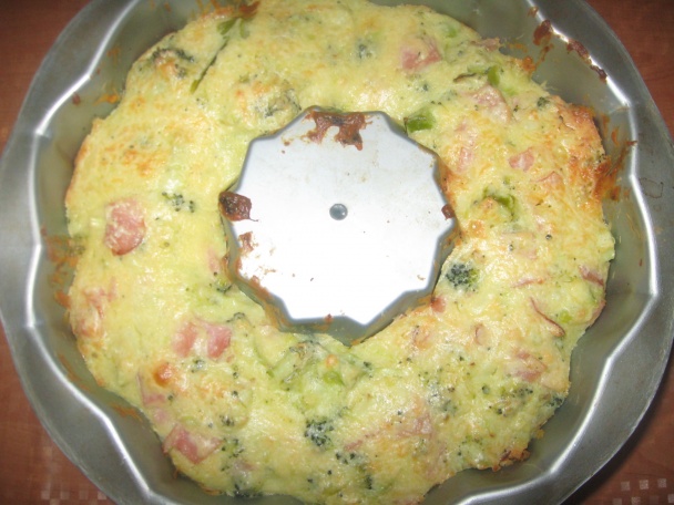 Brokolicová bábovka - obrázok 5