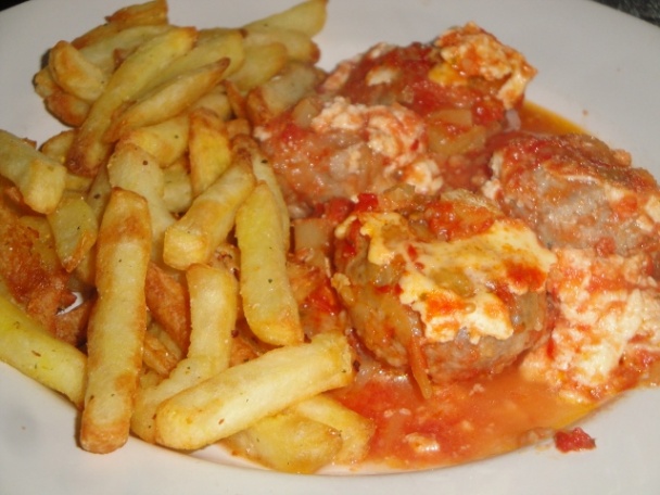 Mleté mäso zapečené s paradajkami, cuketou a so syrom (fotorecept)  - obrázok 4