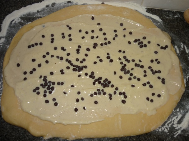 Chinois aux pépites de chocolat alebo brioška s vanilkovým krémom (fotorecept) - obrázok 5