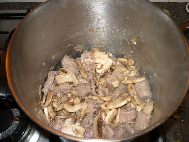 Teľacie curry s hubami a cícerom - obrázok 6