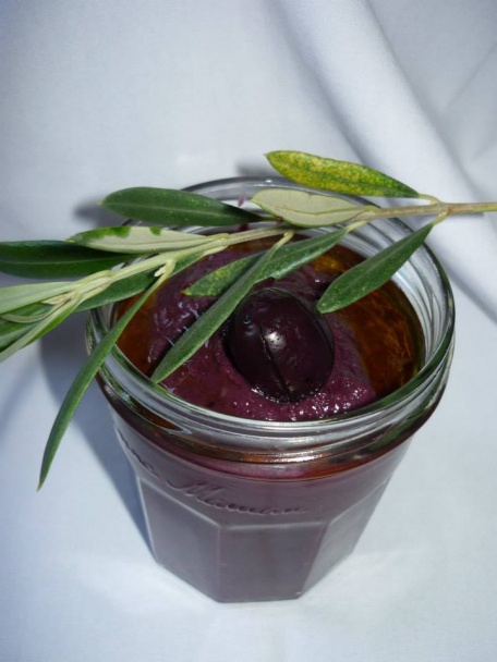Tapenade z čiernych olív - obrázok 4