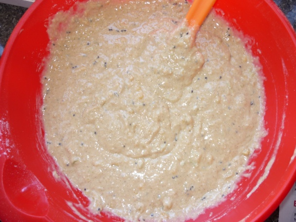 Kivovo-banánový chlieb (Kiwifruit & Banana bread) - obrázok 9