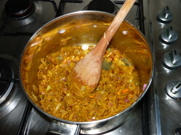 Hrachová polievka s jogurtom a koriandrom - obrázok 3