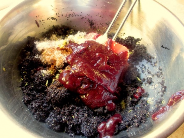 Makové palacinky so slivkovou omáčkou (fotorecept) - obrázok 2